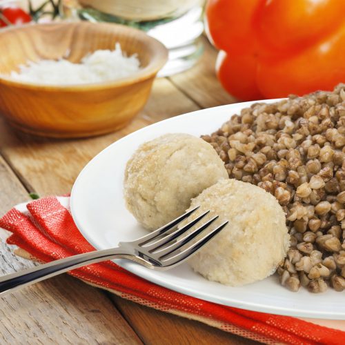 ужин Куриные шарики с гречкой под молочным соусом VIP меню Диета Малышевой