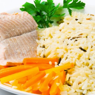 Ужин Филе кеты на пару с рисом босто. Меню диета елены малышевой