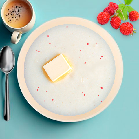 Каша манная с земляникой